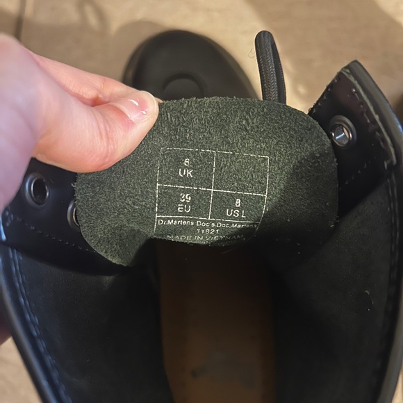 Dr. Martens 1460 Smooth Leather Lace Up Boots - Picture 11 of 15